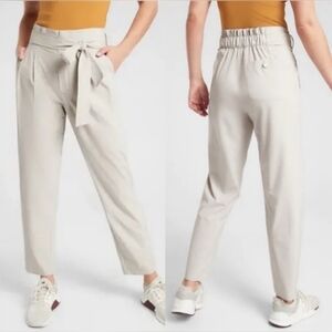 ATHLETA Skyline Pant ll with Attacked Belt Beige Tie-Waist Pants NWOT size: 26
